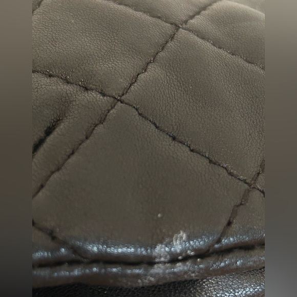 DKNY Black Leather Napa Quilted Crossbody Purse Pre-Owned Fair Condition - Picture 12 of 16